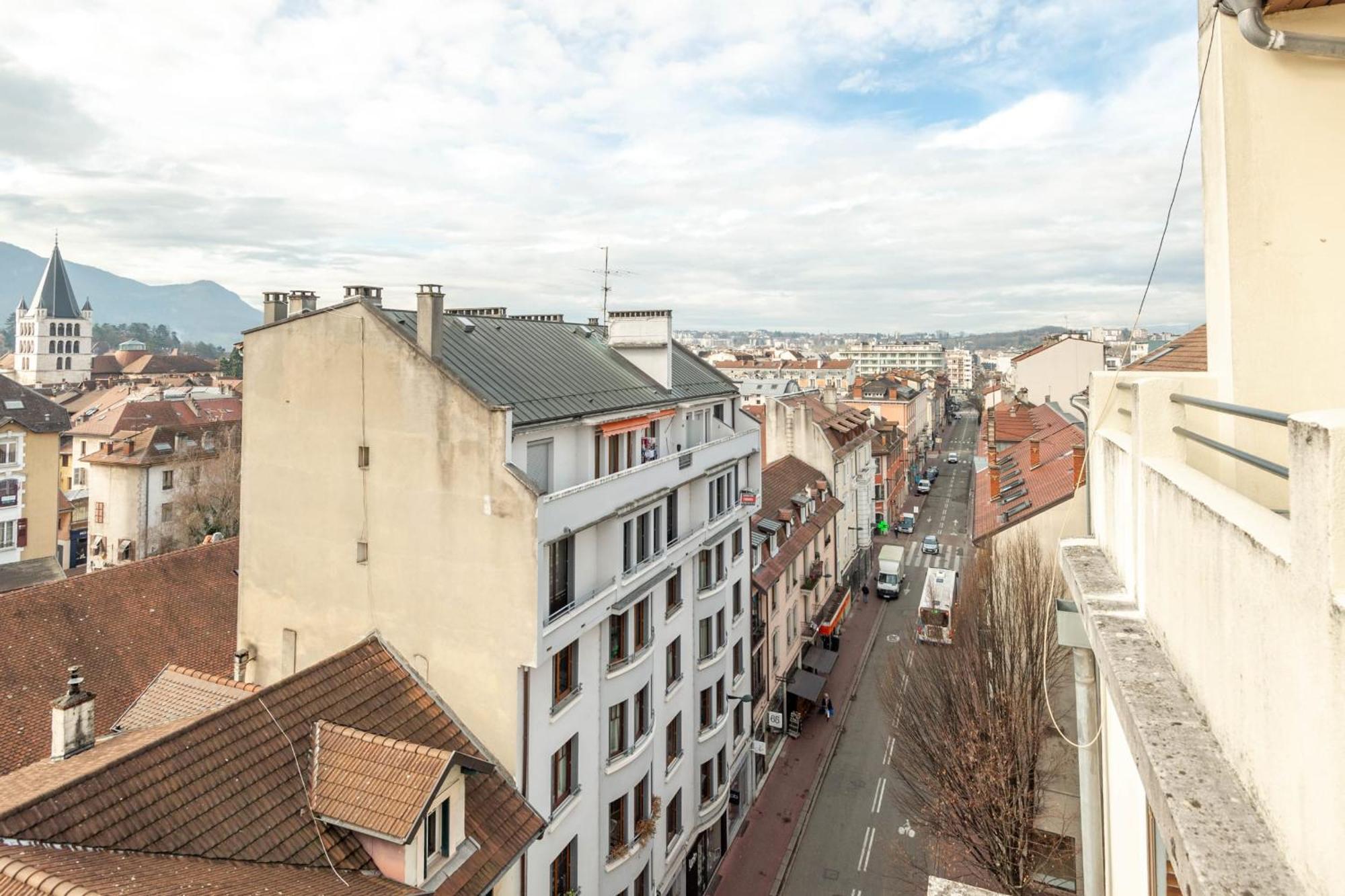 Le Beau Marcy - Contemporary City Centre Flat Annecy Exterior photo